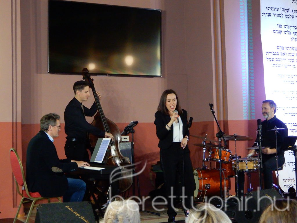 Kozma Orsi Quartet a Zsinagóga Kultúrtérben 14